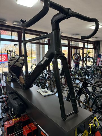 Gebrauchtes 3T RACEMAX ITALIA FRAMESET 2025 Frameset 2025 Road & Gravel, Schwarz — Bild 2 von 4
