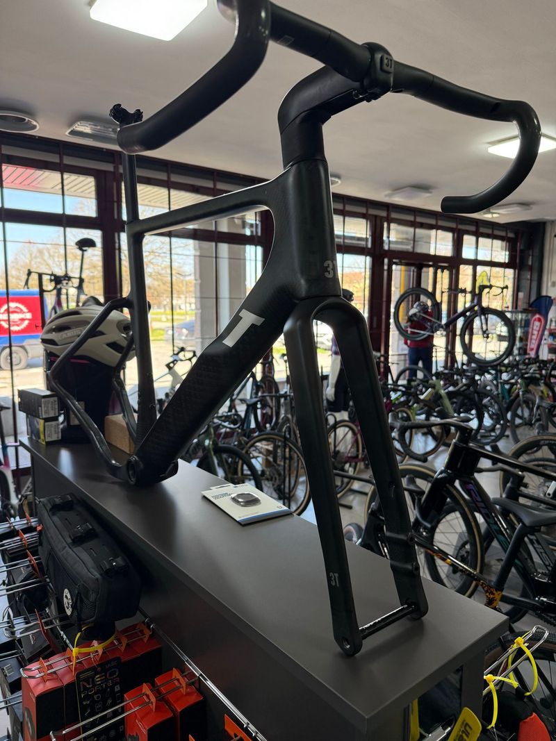 Gebrauchtes 3T RACEMAX ITALIA FRAMESET 2025 Frameset 2025 Road & Gravel, Schwarz — Bild 2 von 4