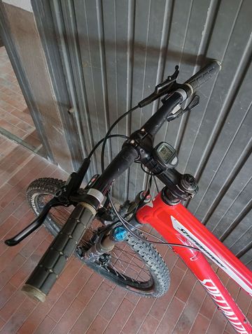 Used Specialized Stumpjumper Other Shimano - Mountainbike 2004 Mountainbike, Red — image 3 of 11