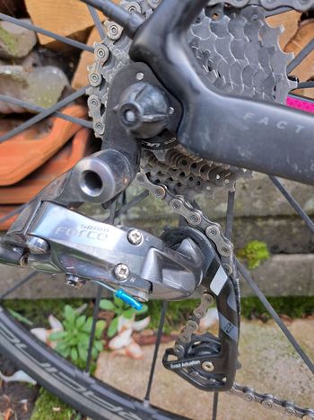 Used Specialized Amira SRAM Red 2015 Road & Gravel, Schwarz — image 3 of 14