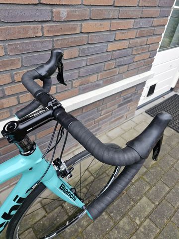 Brugt Bianchi Sempre Pro Ultegra 2014 2014 Road & Gravel — billede 8 af 16
