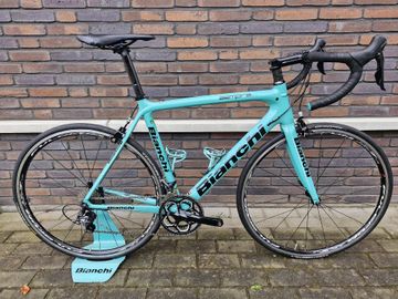 Brugt Bianchi Sempre Pro Ultegra 2014 2014 Road & Gravel — billede 1 af 16