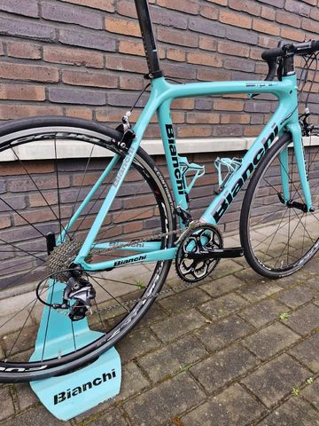 Brugt Bianchi Sempre Pro Ultegra 2014 2014 Road & Gravel — billede 3 af 16