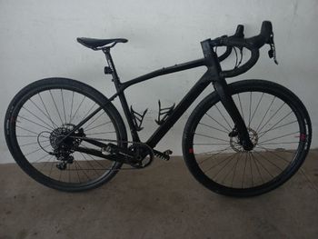 Used Pinarello Granger X1 Disc 2023 2023 Road & Gravel — image 2 of 8