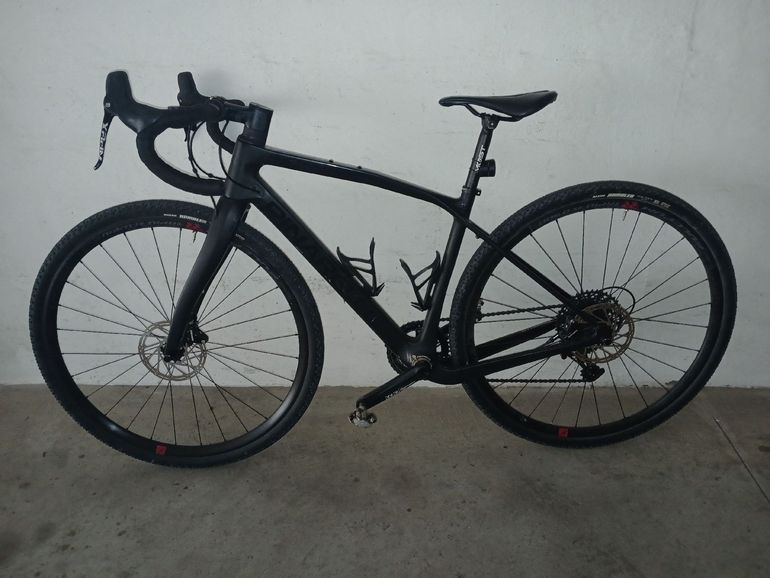 Used Pinarello Granger X1 Disc 2023 2023 Road & Gravel — image 1 of 8