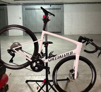 Specialized, Tarmac SL8 Expert - Ultegra Di2 2025 Frameset