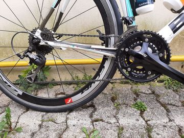 Used Bianchi C Shimano 105 2010 Road & Gravel, Green — image 3 of 4