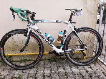 Used Bianchi C Shimano 105 2010 Road & Gravel, Green — image 2 of 4