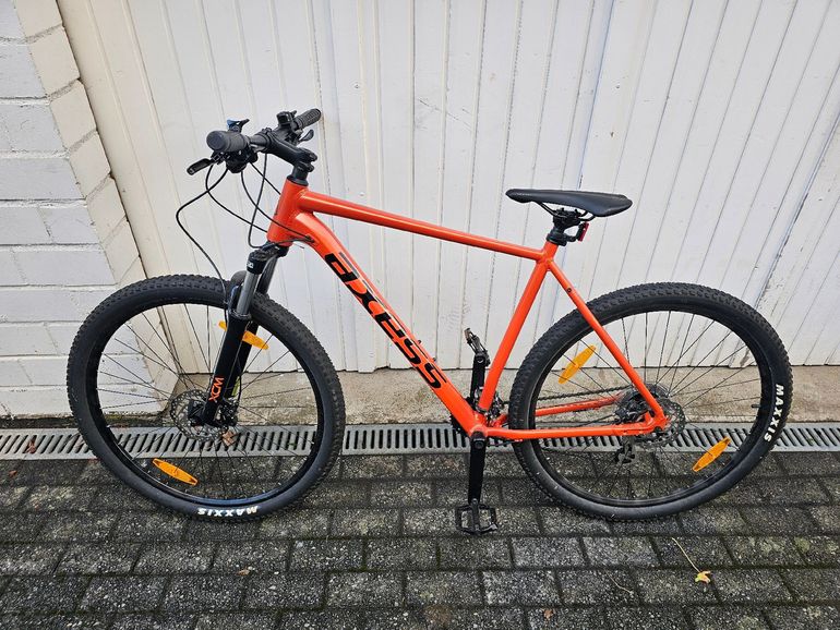 Used lucky bike Lucky bike Custom Shimano Acera 2022 Mountainbike, Orange — image 2 of 15