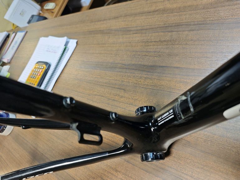 Used Specialiced Specialiced Custom Frameset 2022 Road & Gravel, Black — image 6 of 13