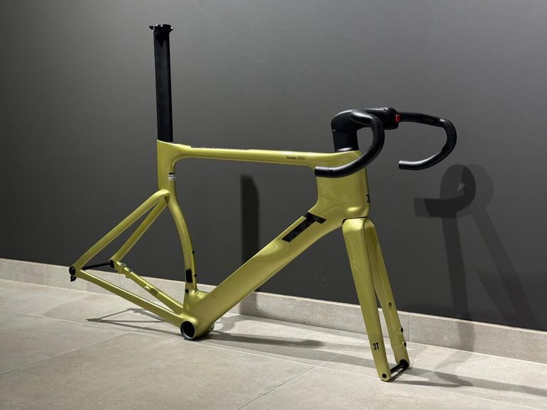 3T Strada Italia Oro Frameset 2025 Road & Gravel usato, Arancione — immagine 3 di 3