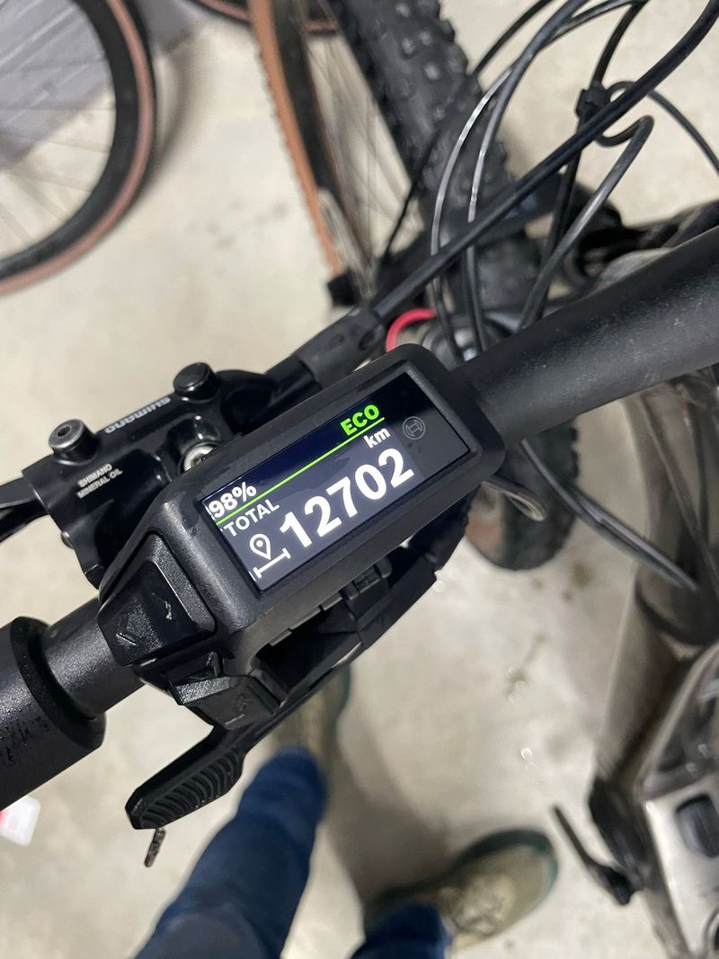 Used Trek Marlin+ 8 2024 2024 Mountainbike, Light Gray, 27.5, 29 — image 12 of 12