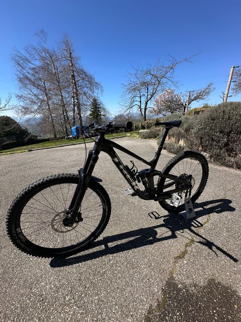 Brugt Trek Slash 8 2021 Mountainbike — billede 2 af 3