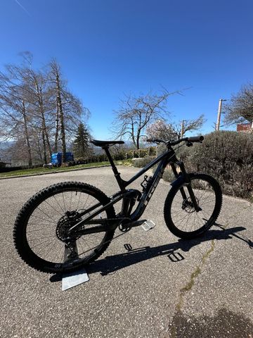 Trek Slash 8 2021 MTB usato