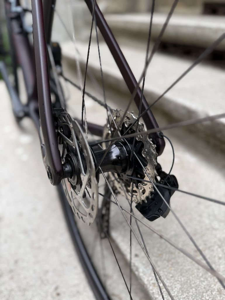 Used Specialized Specialized Tarmac SL7 Comp 105 Di2 2024 Road & Gravel, Black — image 12 of 16