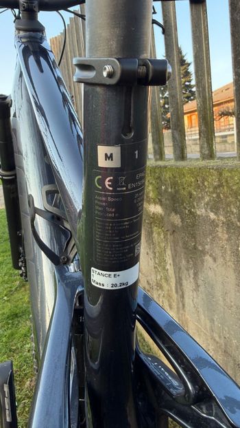 Used Giant Stance E+ 1 2023 2023 Mountainbike, Blue, 29 — image 6 of 6