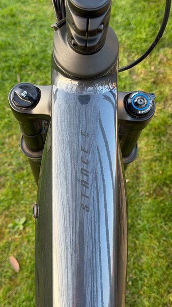 Used Giant Stance E+ 1 2023 2023 Mountainbike, Blue, 29 — image 5 of 6