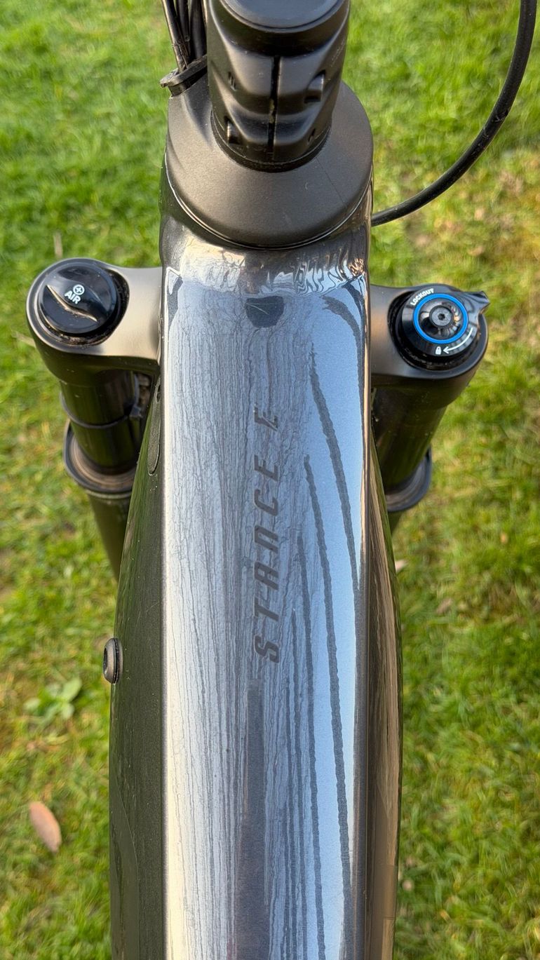 Used Giant Stance E+ 1 2023 2023 Mountainbike, Blue, 29 — image 5 of 6