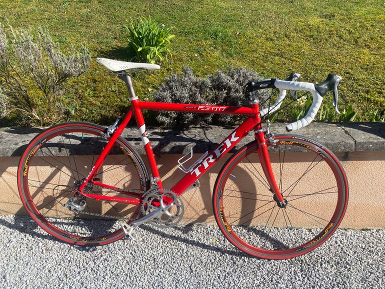 Used Trek Trek Alpha SL 2300 2005 Road & Gravel, Red — image 1 of 3