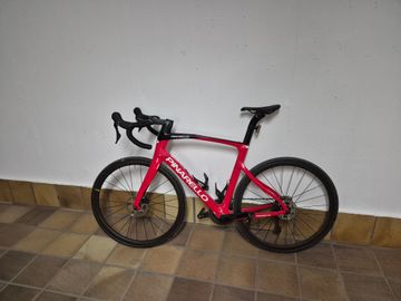 Tweedehands Pinarello X1 105 2024 2024 Road & Gravel — afbeelding 2 van 3