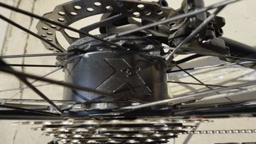 Gebrauchtes Bianchi Impulso e-allroad Shimano Deore XT 2021 Road & Gravel, Schwarz — Bild 4 von 5