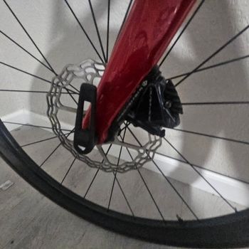 Used Canyon Ultimate Shimano Ultegra Di2 2024 Road & Gravel, Red — image 7 of 14