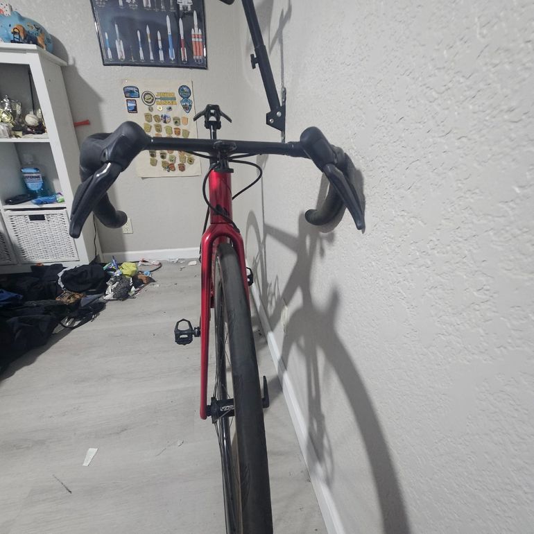 Used Canyon Ultimate Shimano Ultegra Di2 2024 Road & Gravel, Red — image 11 of 14