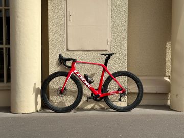 Used Look 795 Campagnolo Record 2021 Road & Gravel, Red — image 1 of 9