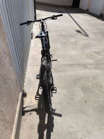 Used Trek Powerfly 5 2018 2018 Mountainbike, Black, 27.5, 29 — image 2 of 4