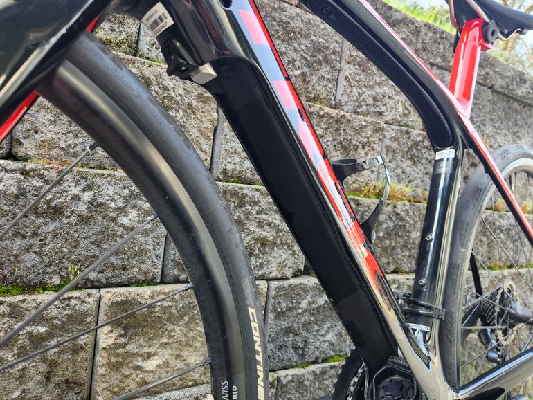 Used Trek Domane LT+ 2021 2021 Road & Gravel, Red — image 3 of 11