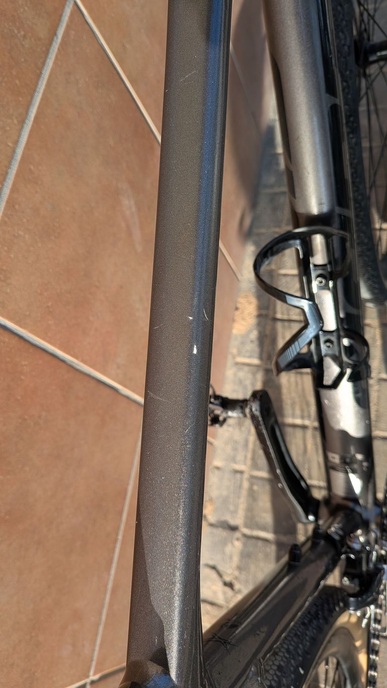 Używany Giant Revolt Shimano Tiagra 2019 Road & Gravel — zdjęcie 6 z 11