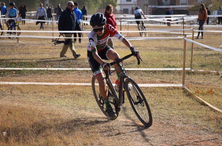 Używany Giant Revolt Shimano Tiagra 2019 Road & Gravel — zdjęcie 11 z 11