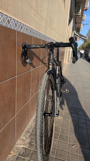 Używany Giant Revolt Shimano Tiagra 2019 Road & Gravel — zdjęcie 3 z 11