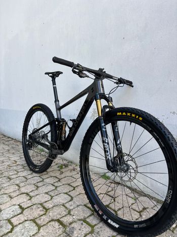 Used Lee Cougan Crossfire 428 Race 2023 2023 Mountainbike, Black, 29 — image 2 of 8