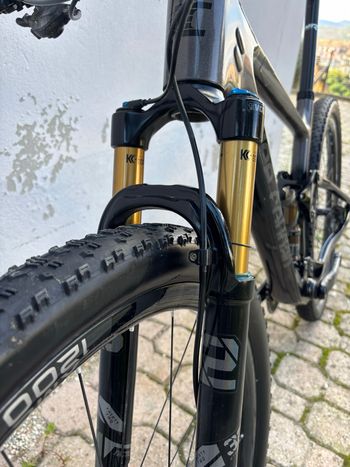 Used Lee Cougan Crossfire 428 Race 2023 2023 Mountainbike, Black, 29 — image 6 of 8