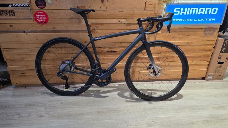 Used Specialized Aethos Pro - Shimano Ultegra Di2 2025 2025 Road & Gravel