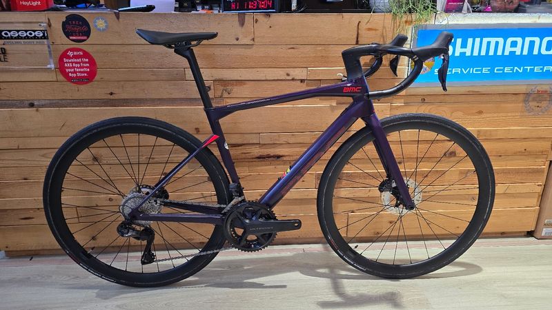 Used BMC Roadmachine 01 THREE 2023 2023 Road & Gravel