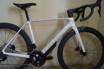 Gebrauchtes Orbea ORCA M35i 2026 2026 Road & Gravel, Weiß — Bild 2 von 17