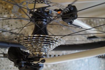 Gebrauchtes Orbea ORCA M35i 2026 2026 Road & Gravel, Weiß — Bild 17 von 17