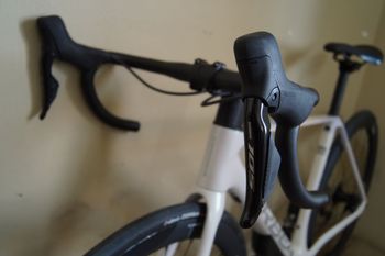 Used Orbea ORCA M35i 2026 2026 Road & Gravel, Weiß — image 14 of 17