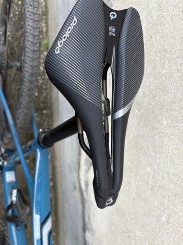 Brugt GT Grade Carbon Elite 2022 2022 Road & Gravel — billede 2 af 3