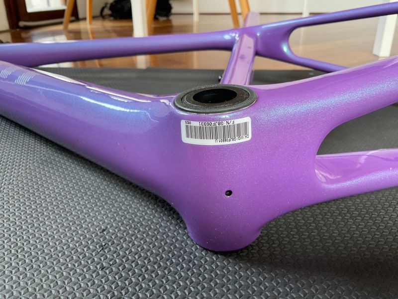 Gebrauchtes Giant Advanced SL 2024 Frameset 2024 Road & Gravel, Violett — Bild 15 von 38