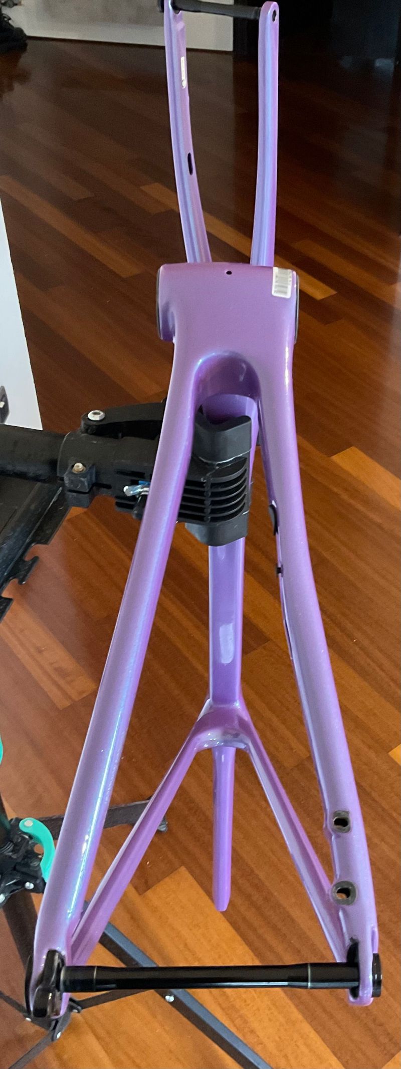 Gebrauchtes Giant Advanced SL 2024 Frameset 2024 Road & Gravel, Violett — Bild 13 von 38