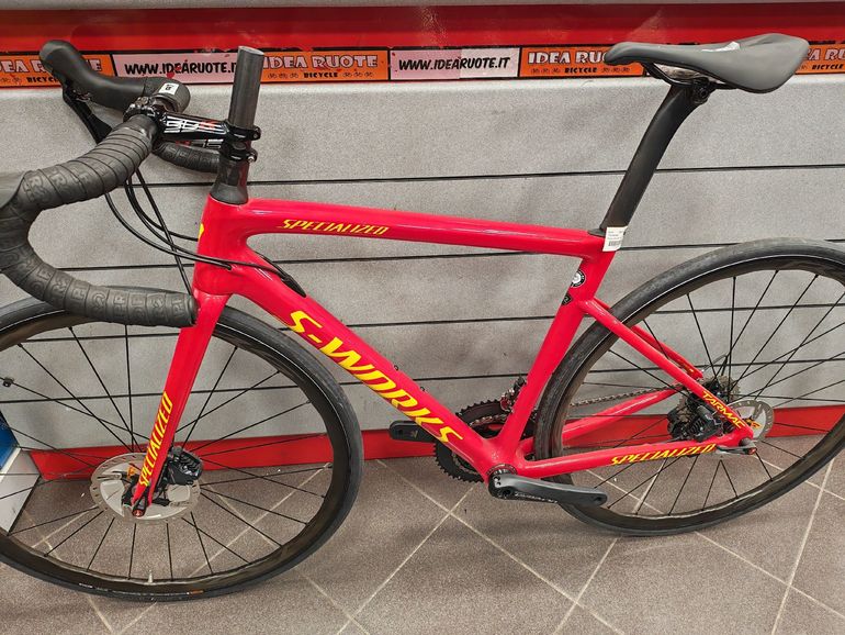 Used Specialized Tarmac Shimano Ultegra 2019 Road & Gravel — image 7 of 8