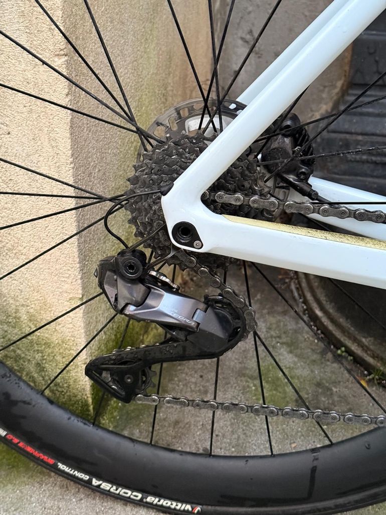Used BMC BMC Timemachine Road 01 TWO 2023 Road & Gravel, White — image 7 of 8