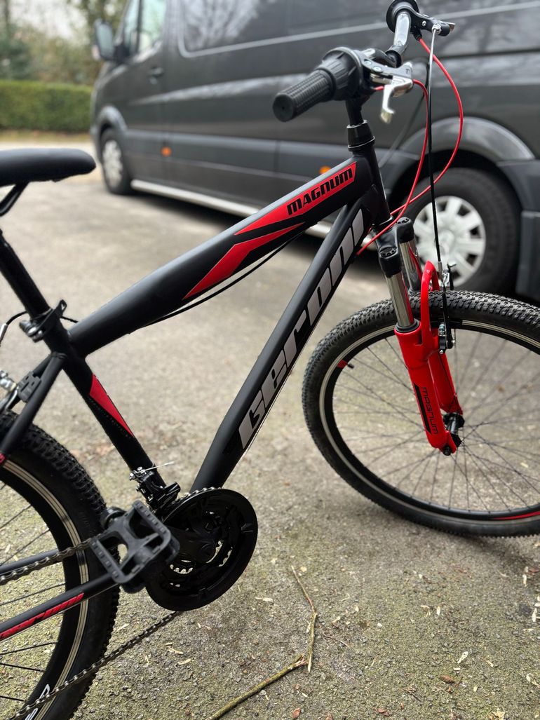 Used geroni Geroni Custom Shimano Tourney 2020 Mountainbike, Black — image 5 of 6