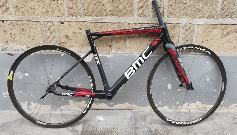 Used BMC crossmachine CX01 2017 Frameset 2017 Road & Gravel — image 1 of 5