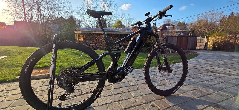 Used Lapierre Overvolt TR 4.6 2025 2025 Mountainbike, Black, 27.5 — image 1 of 13