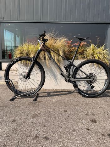 Mondraker, RAZE CARBON R 2024