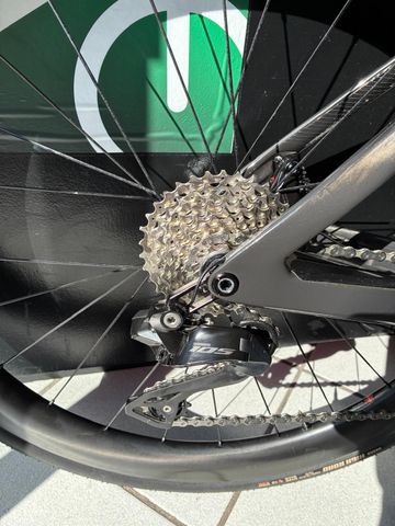 Scott Foil Shimano 105 Di2 2023 Road & Gravel usato, Rosso — immagine 7 di 8